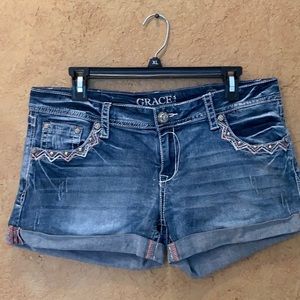 Grace of LA Women  Distressed Embroidered Shorts